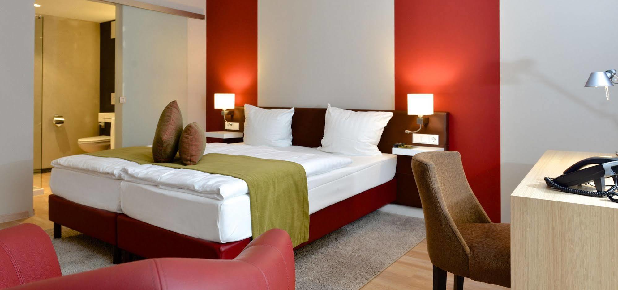Weinhotel Kaisergarten Alzey Esterno foto